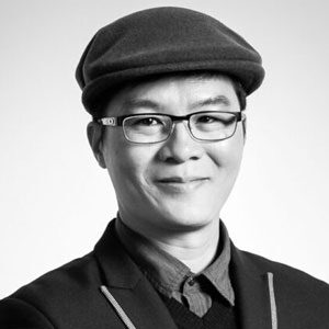 Dr. Michael Wu